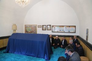 Başkan Büyükkılıç, Melik Mehmet Gazi Türbesi’ni ziyaret etti