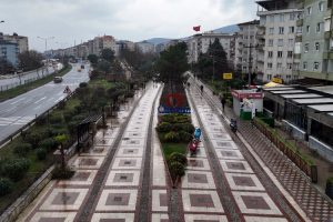 Bursa Orhangazi’de Şehit Erhan Öztürk Parkı yenilendi