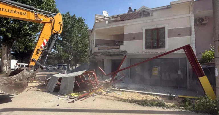 Bursa Osmangazi’de kaçak yapılaşmaya geçit yok