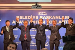 Yeniden Refah Bursa’da üç ilçe adayını açıkladı